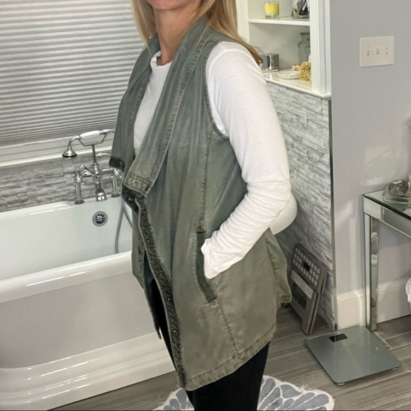 Marrakech Anthropologie Green Drapey Vest Small - Picture 2 of 8